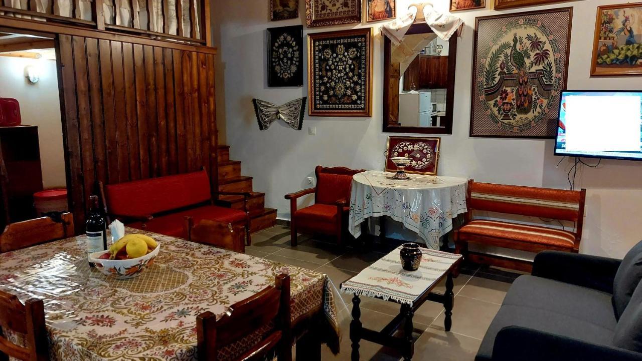 Traditional House Emmanouela อาฟานโท ภายนอก รูปภาพ